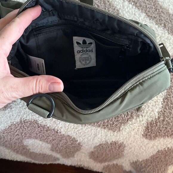 Adidas army green Crossbody bag - Picture 3 of 4